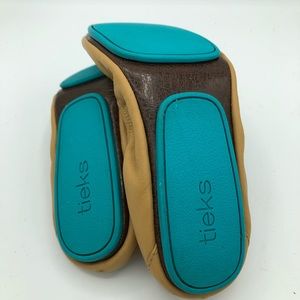 Tieks Camel 7 EUC